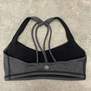 Lululemon Free to Be bra size 2